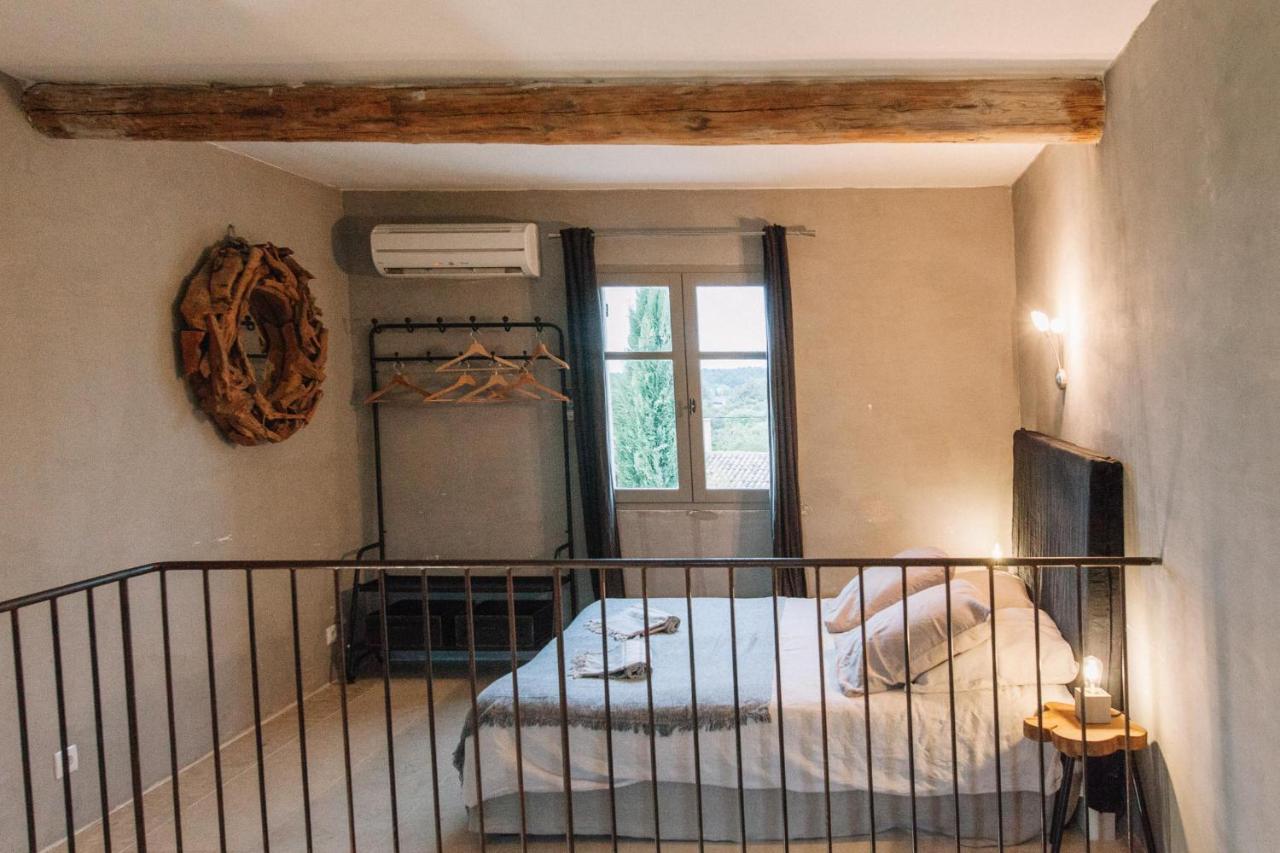 De Cink * Saint-Saturnin-d'Apt